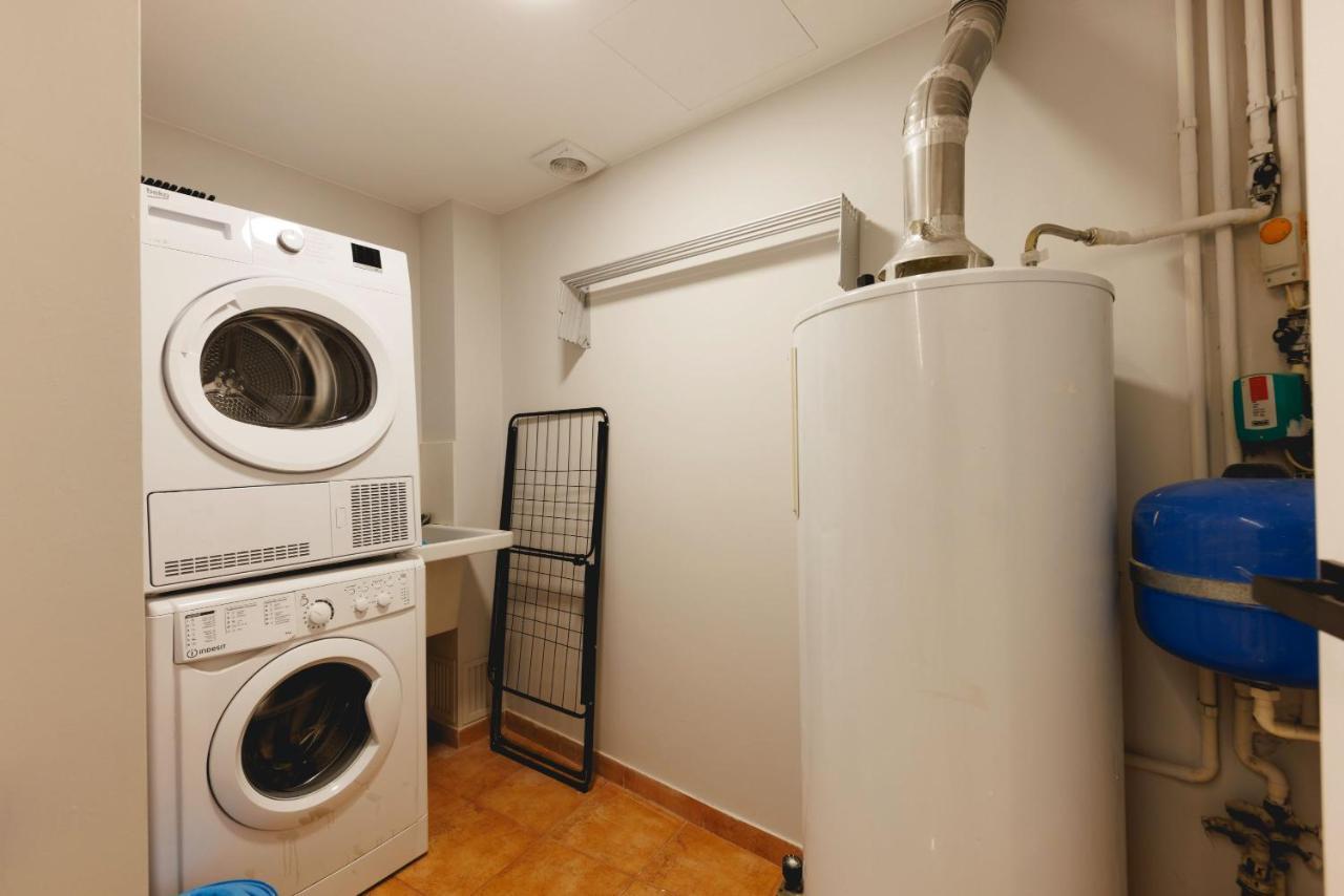 ז'ירונה Bravissimo Cort Reial Duplex, Spacious With 3 Bedrooms מראה חיצוני תמונה