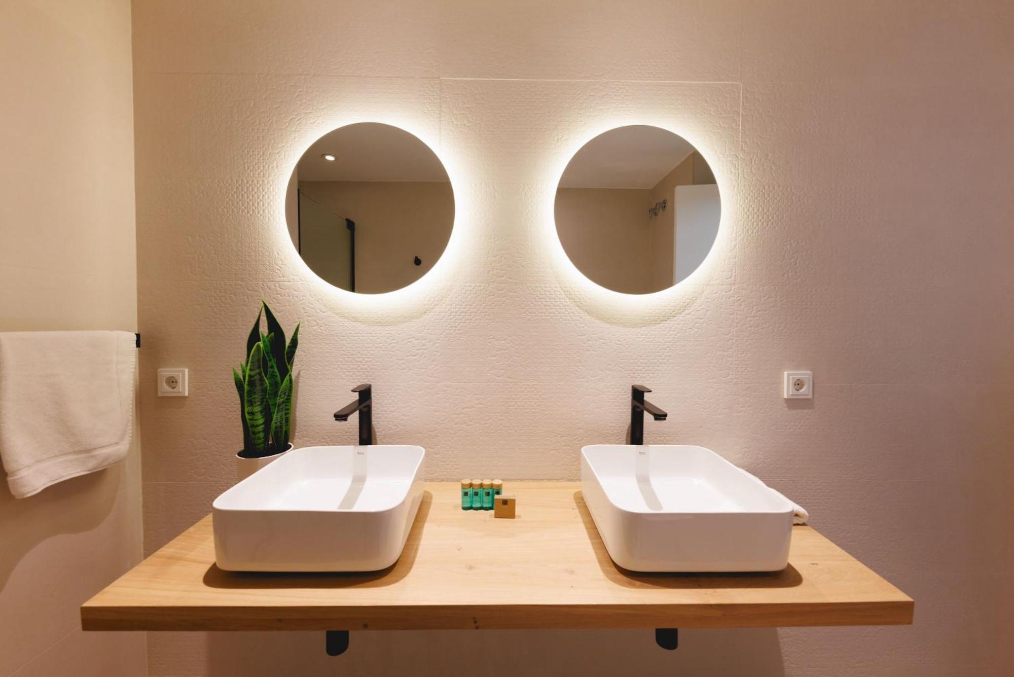 ז'ירונה Bravissimo Cort Reial Duplex, Spacious With 3 Bedrooms מראה חיצוני תמונה